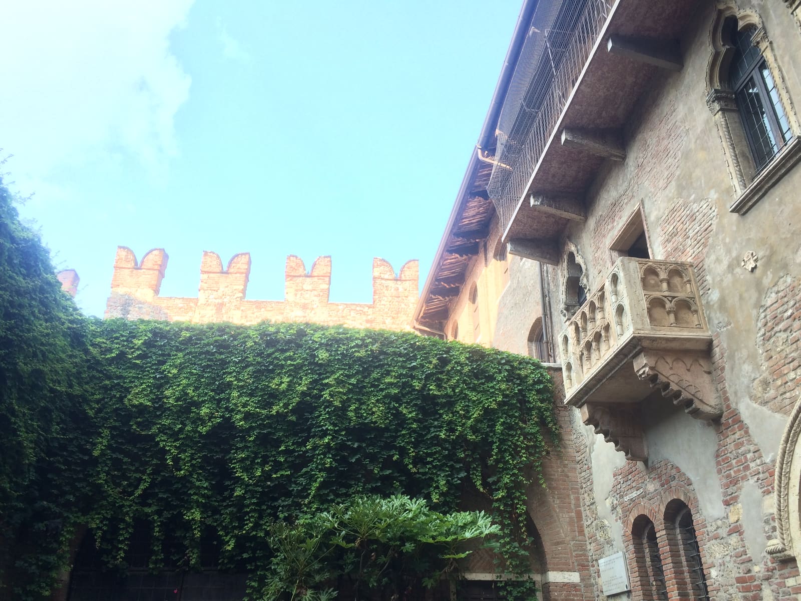 Juliet's House 1/2